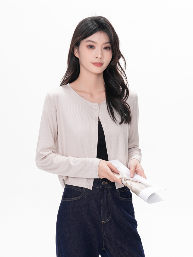 Lightweight Bamboo Button-Down Cardigan All-Day Layering Lightweight Bamboo Button-Down Cardigan All-Day Layering